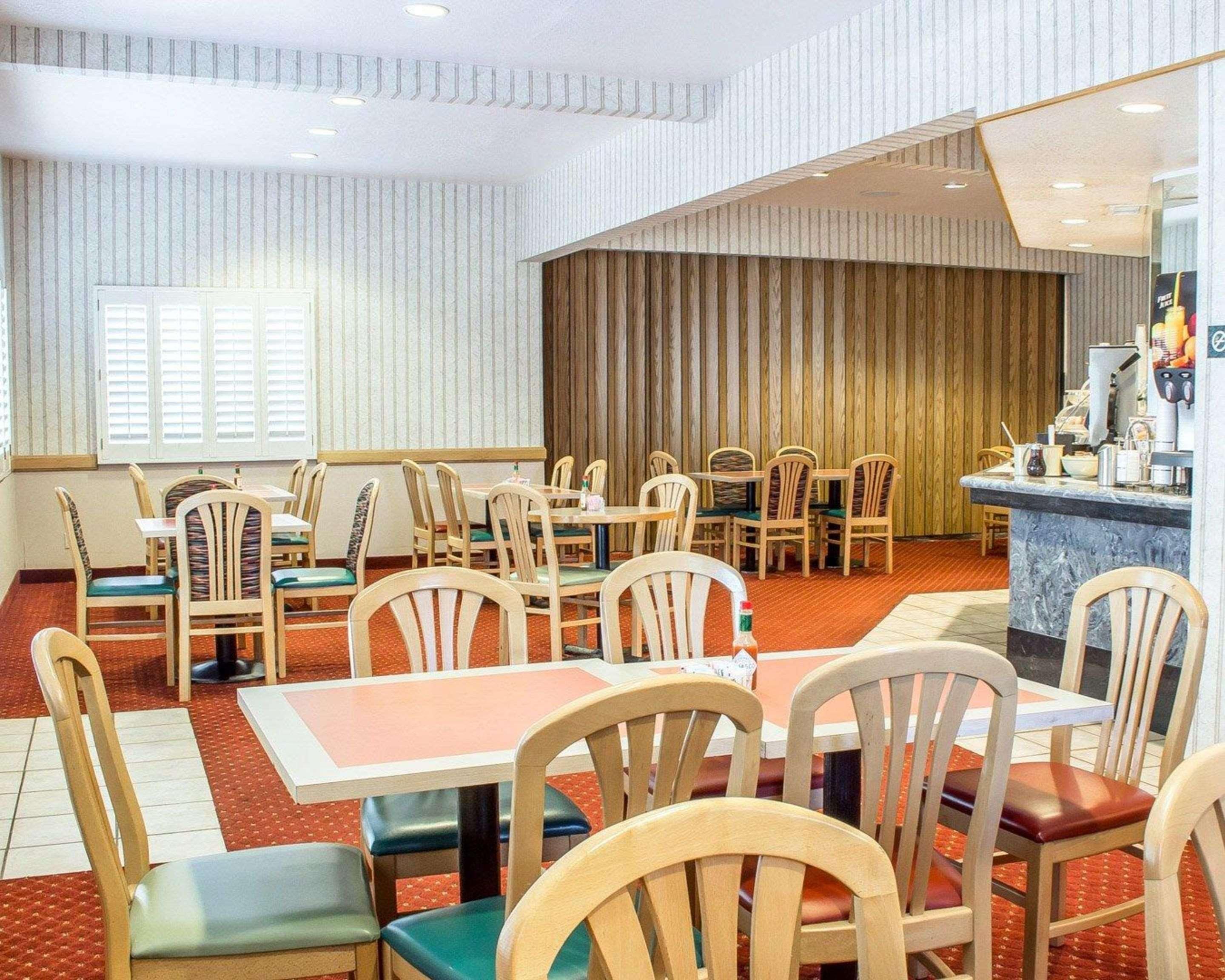Baymont By Wyndham Safford Hotel Екстериор снимка